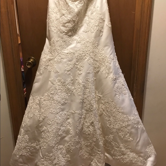 Meet your Posher, Alicia - Picture 3 of 6